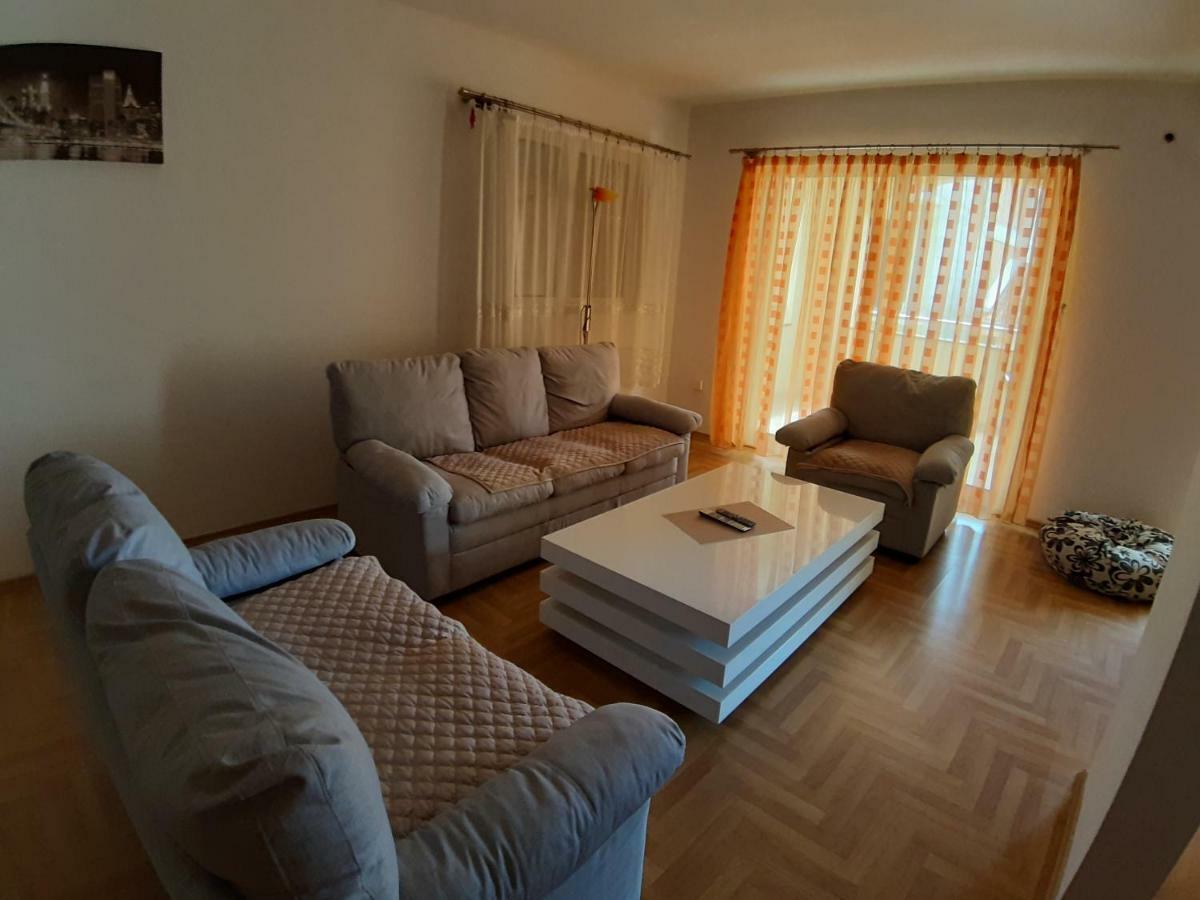Apartmani Jovan Μπούντβα Εξωτερικό φωτογραφία