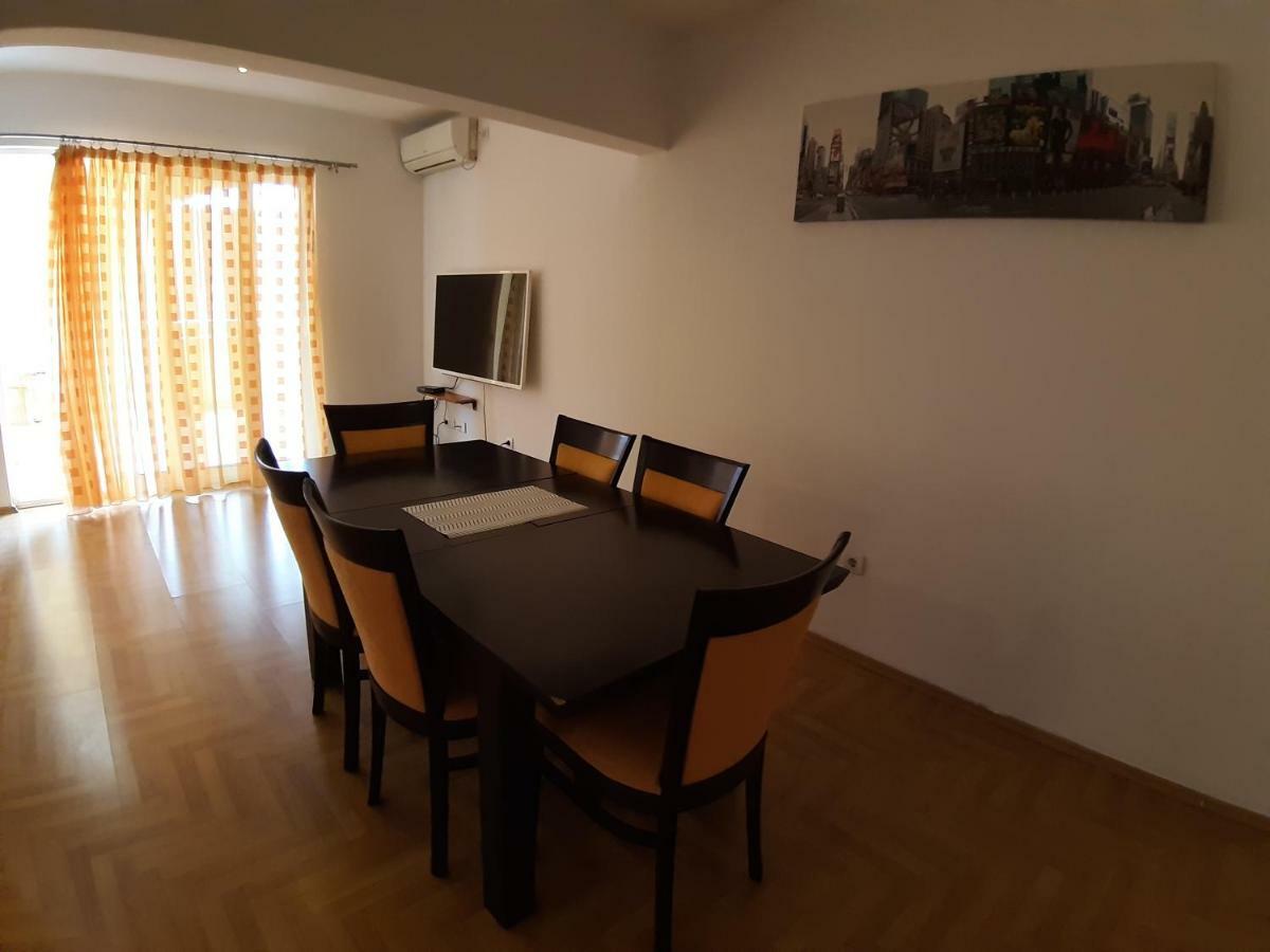 Apartmani Jovan Μπούντβα Εξωτερικό φωτογραφία