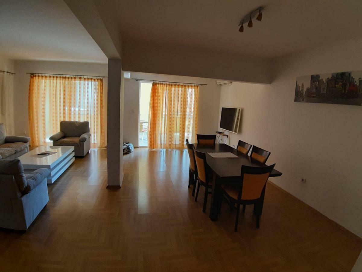 Apartmani Jovan Μπούντβα Εξωτερικό φωτογραφία